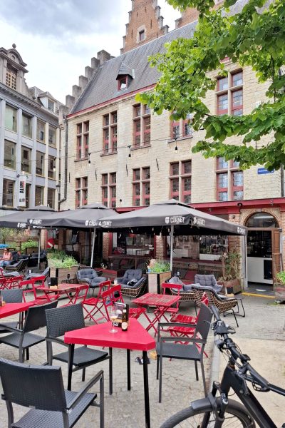 MECHELEN BAR KLAK